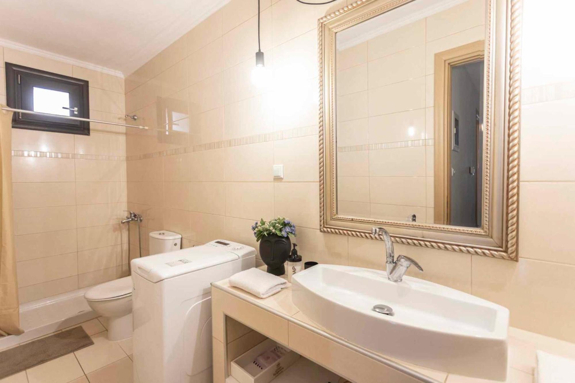 Ikia Apartment Pefkochori Bagian luar foto